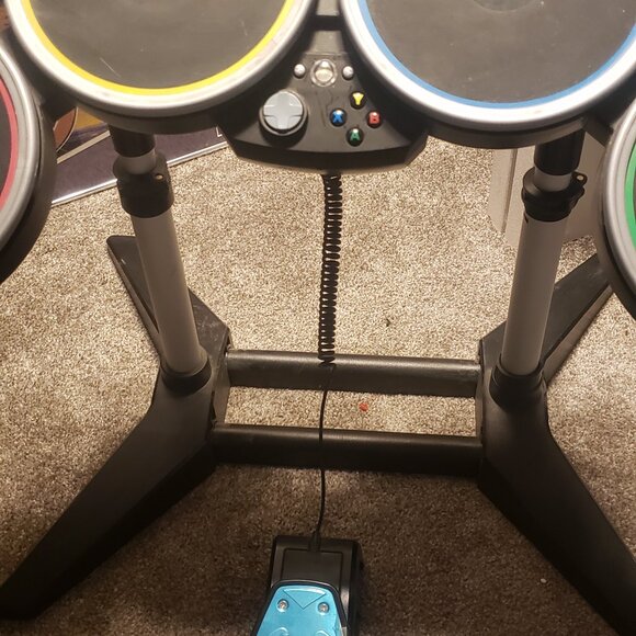 XBOX 360 Rock Band Beatles Drum Set Harmonix XBDMS2-A Stand, Pedal, Sticks VGC - Picture 2 of 4